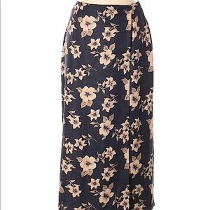Talbots Silk Maxi Skirt Petite 6P Black Tan Floral A-Line Lightweight